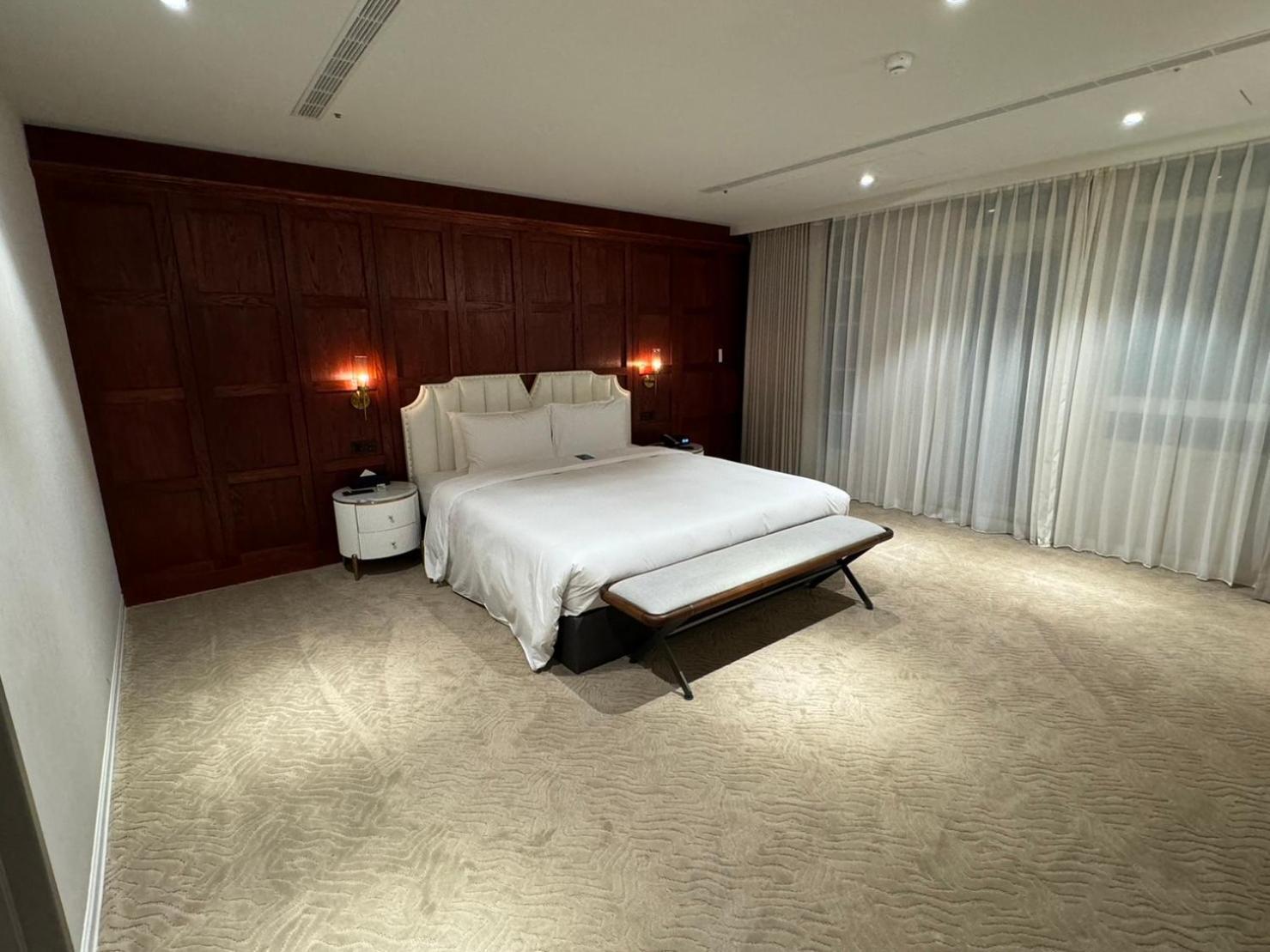 Tryp By Wyndham New Taipei Linkou 新北林口爵怡溫德姆酒店機場捷運mrta9林口站 Luaran gambar